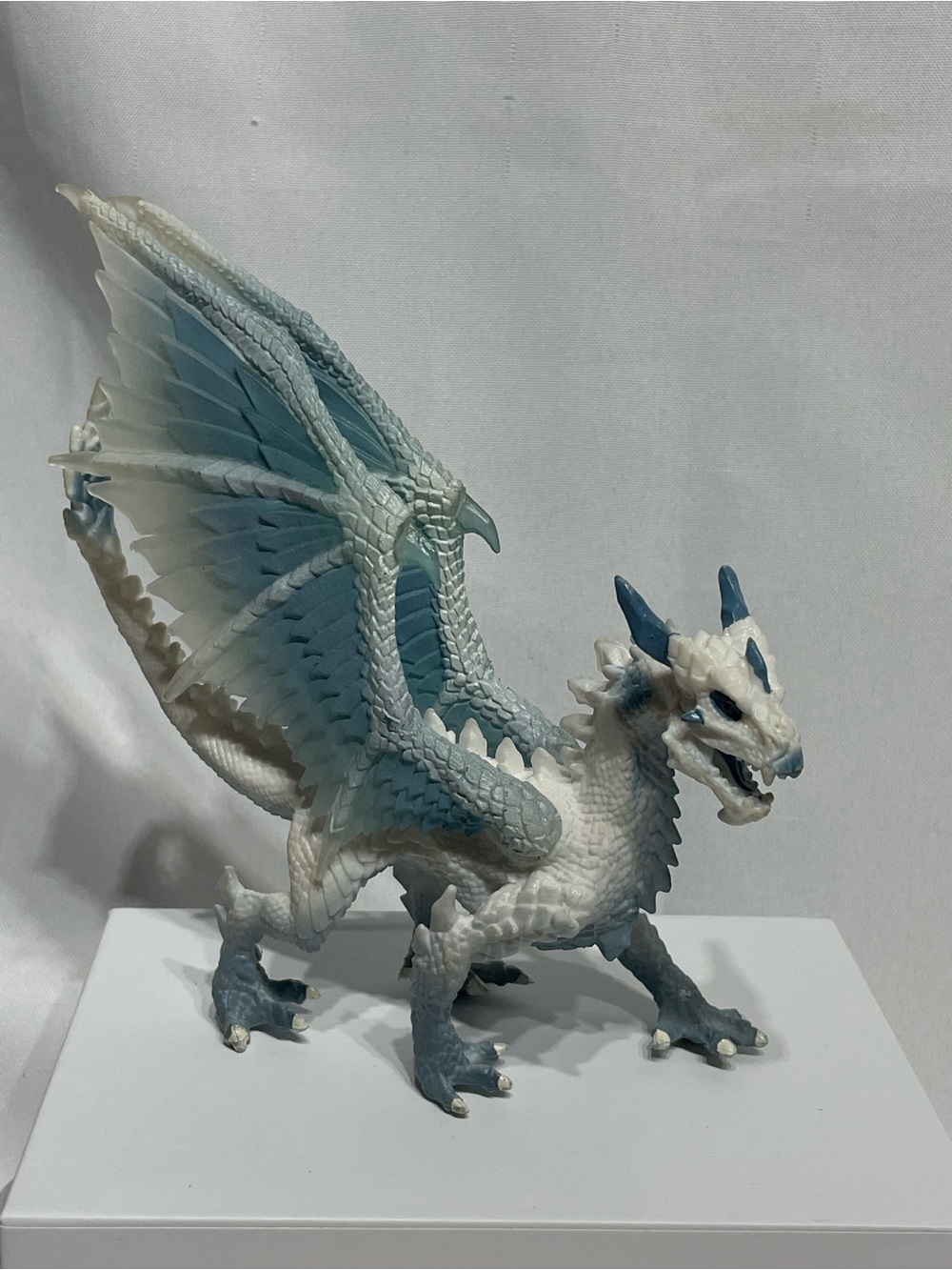 6.5” Schleich Eldrador Creatures Ice Dragon (Model 70139 / 73527) hand-painted f